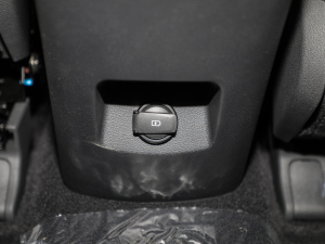 2020280TGDi pxσ(q) VI g