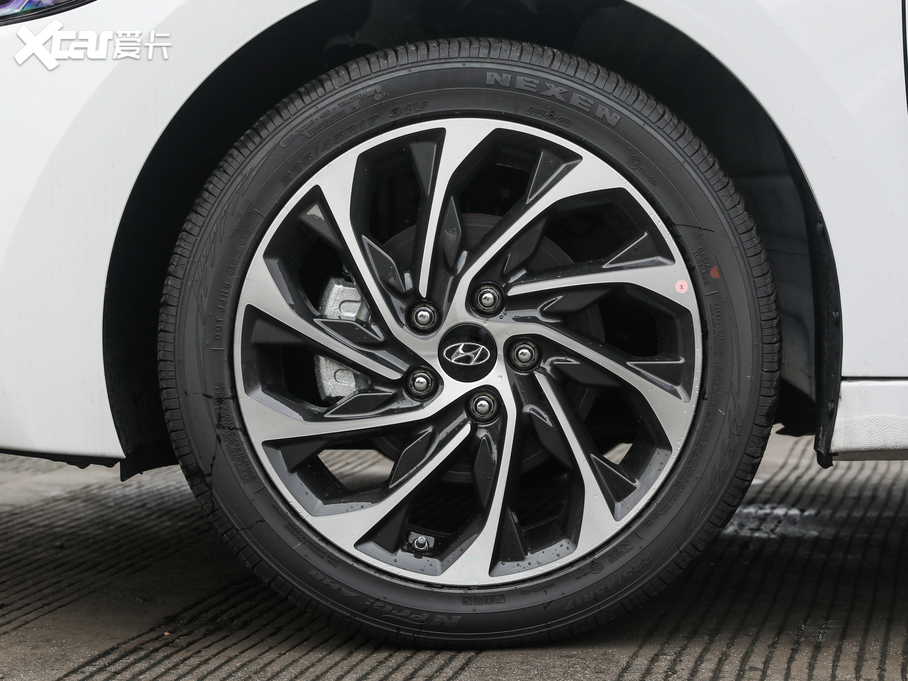 2020���I�� 1.4T �p�x���ńӻ�����