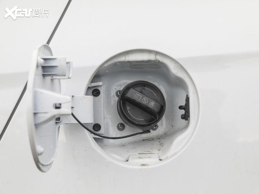 2020���I�� 1.4T �p�x���ńӻ�����