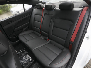 2020款1.4T 双离合炫动活力型 后排座椅