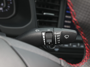 2020款1.4T 双离合炫动活力型 中控区