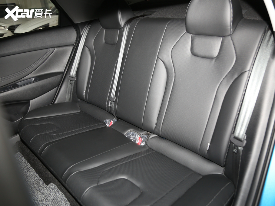 2021�����m�� 1.5L LUX���F��