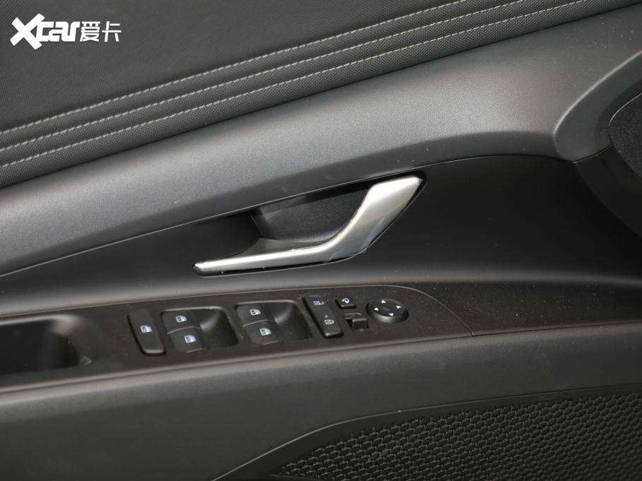 2021�����m�� 1.5L LUX���F��