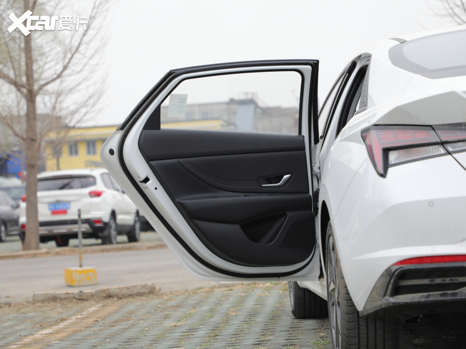 2021�����m�� 1.5L LUX���F��