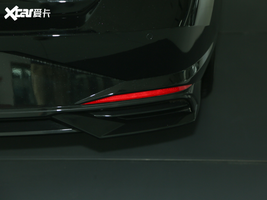 2021�����m�� 1.5L LUX���F��