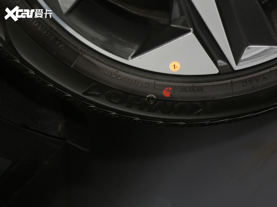 2021�����m�� 1.5L LUX���F��