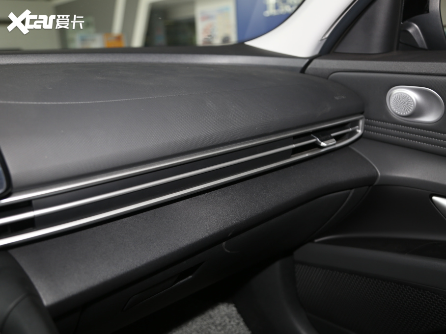 2021�����m�� 1.5L LUX���F��