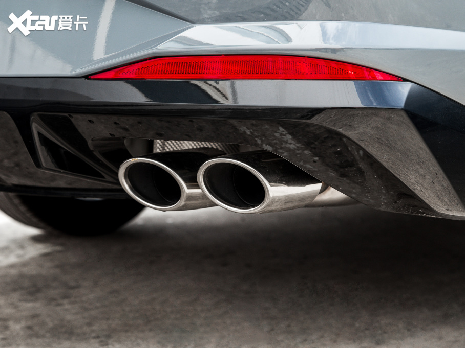 2021�����m�� 240TGDi GLX��Ӣ��