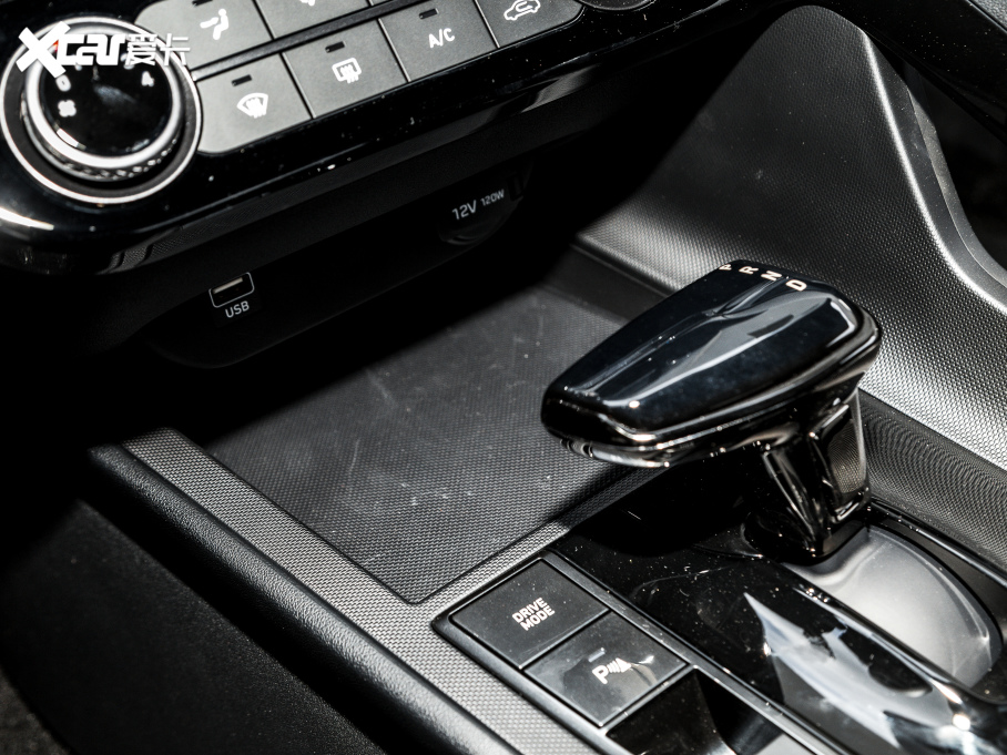 2021�����m�� 240TGDi GLX��Ӣ��