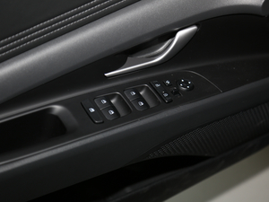 20211.5L LUXF {܇ƅ^	