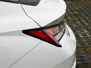 20211.5L LUXF (x)(ji)^