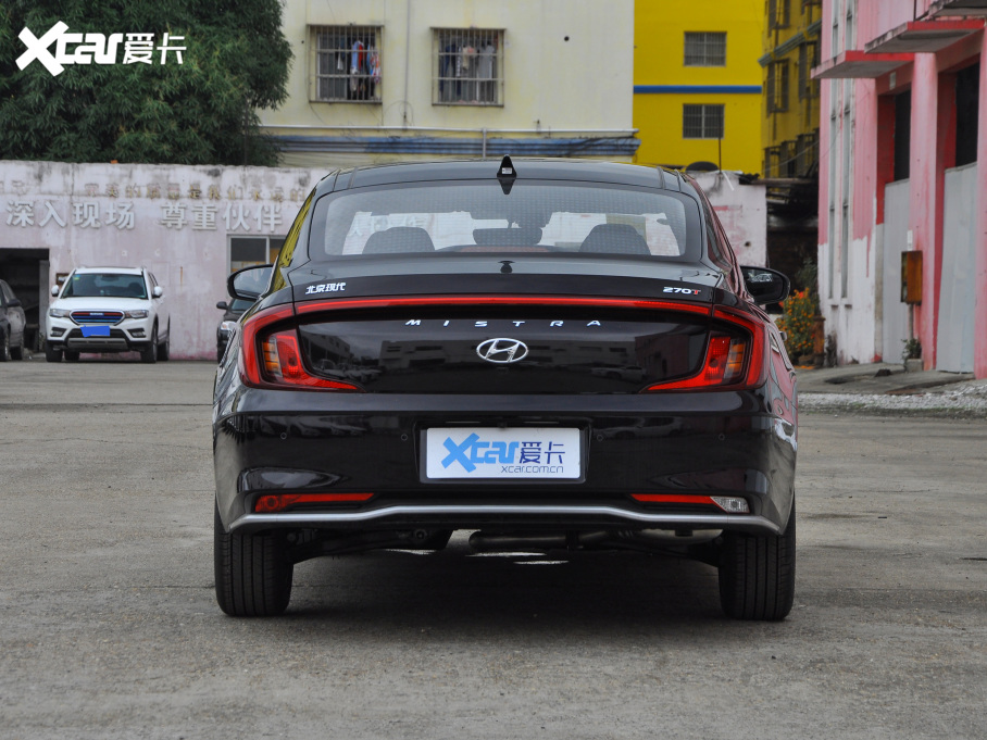 2021D 270TGDi DCTFLUX