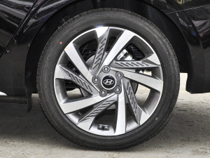 2021270TGDi DCTFLUX ^