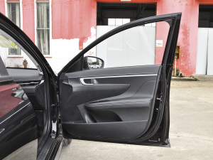 2021270TGDi DCTFLUX g