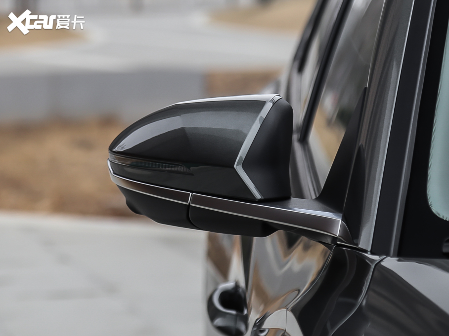 2021;L ;L 1.5T LUXF