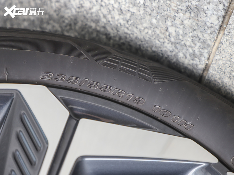 2021;L ;L 1.5T LUXF