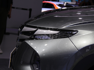 2021 ;L 1.5T (q)Ş (x)(ji)^