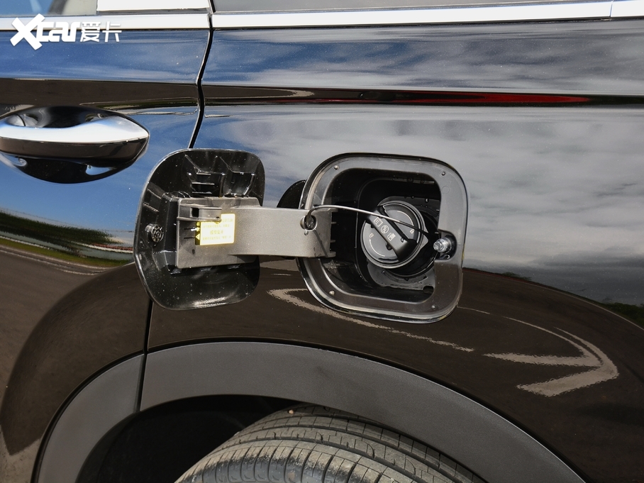 2020F_ 380 TGDi GLS ԄӃA