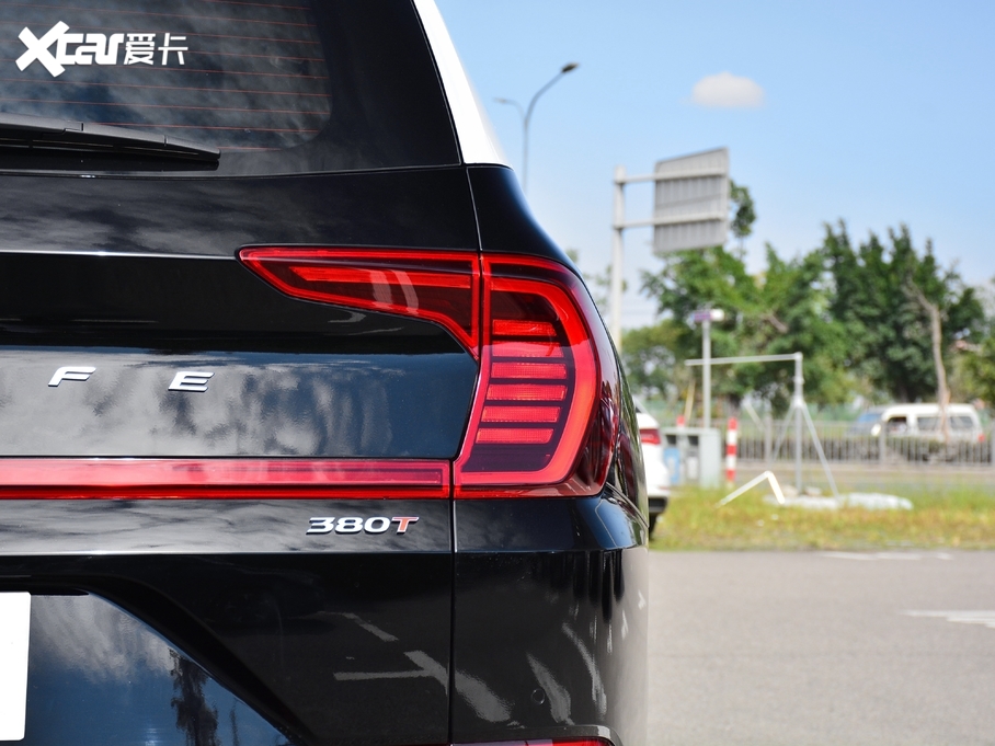 2020F_ 380 TGDi GLS ԄӃA