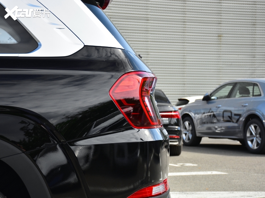 2020F_ 380 TGDi GLS ԄӃA