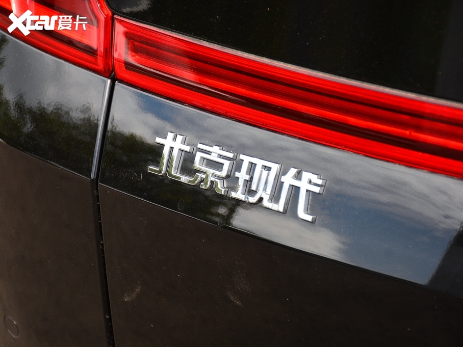 2020F(xin)_ 380 TGDi GLS ԄӃA