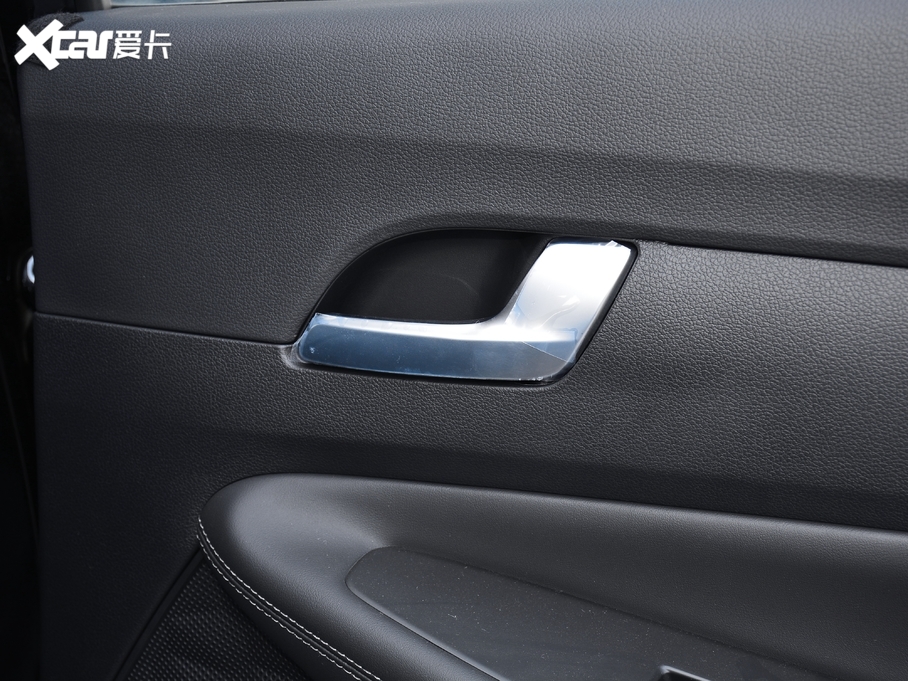 2020F_ 380 TGDi GLS ԄӃA