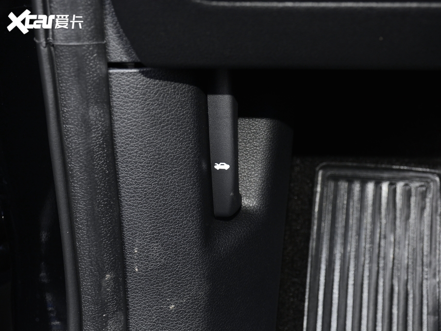 2020F_ 380 TGDi GLS ԄӃA