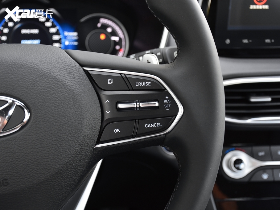 2020F_ 380 TGDi GLS ԄӃA