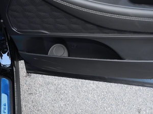 2020380 TGDi GLS ԄӃA g