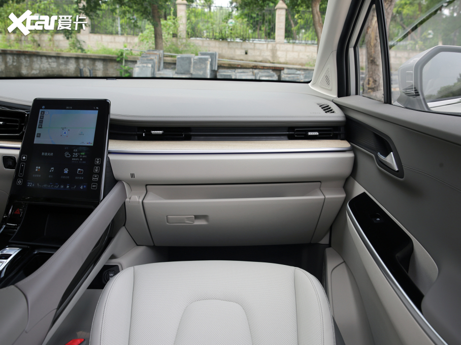 2021˹; 380TGDi TOP Premium ǐŞ