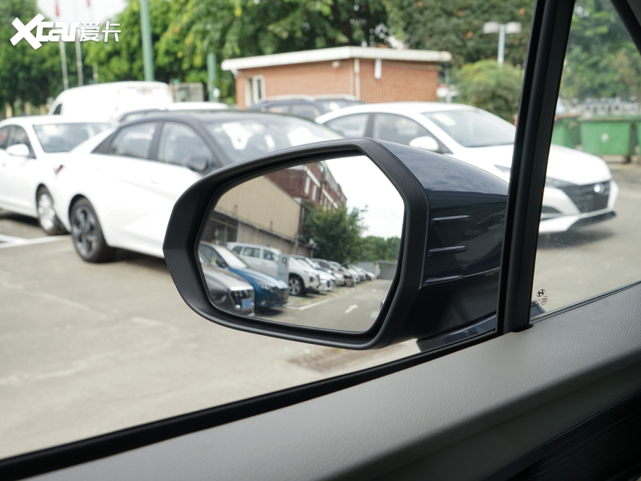 2021˹; 270TGDi LUX F