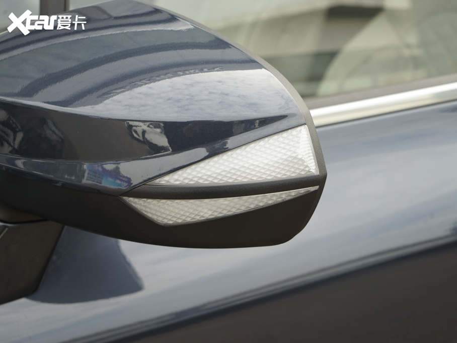 2021˹; 270TGDi LUX F