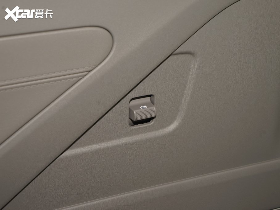 2021(k)˹; 270TGDi LUX F