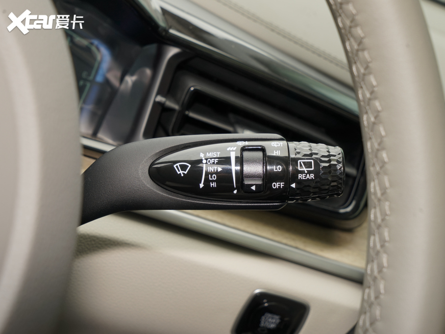 2021˹; 270TGDi LUX F