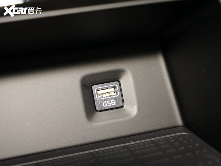 2021˹; 270TGDi LUX F