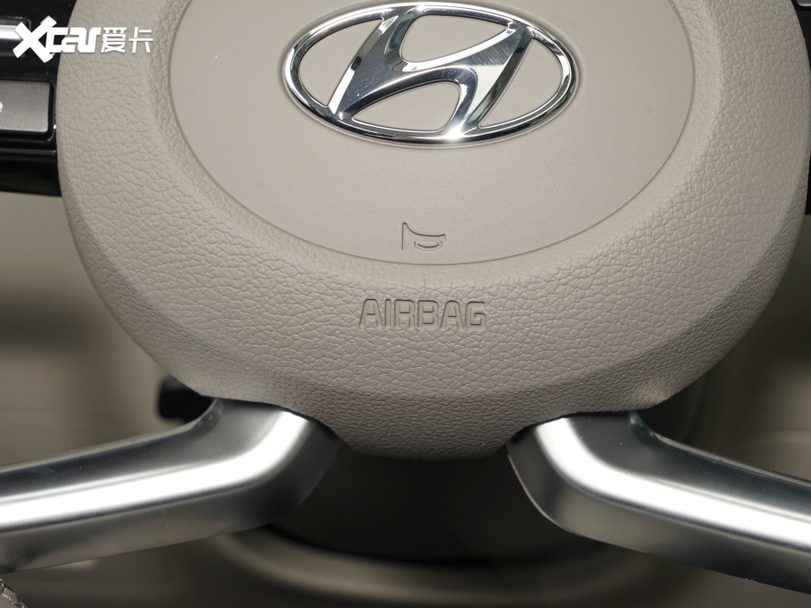 2021˹; 270TGDi LUX F