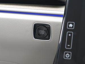 2021380TGDi TOP Premium ǐŞ п؅^