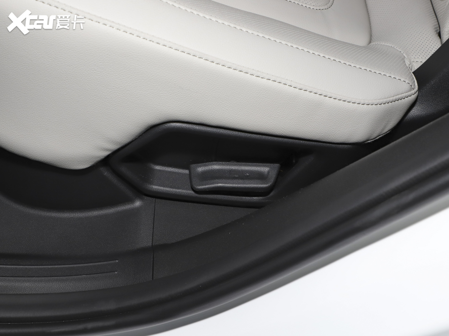 2022;L ;L 2.0L ӡF