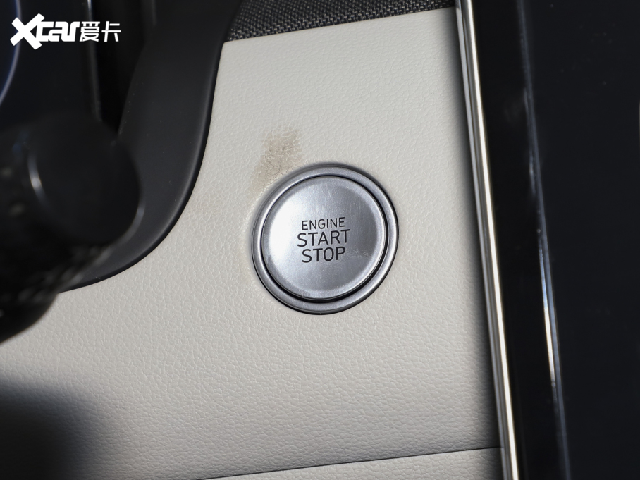 2022;L ;L 2.0L ӡF