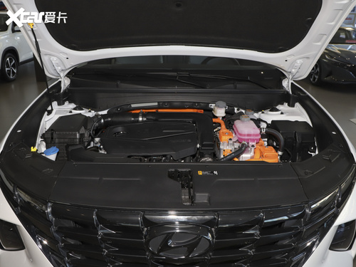 2022款  途胜L 2.0L 混动·尊贵版