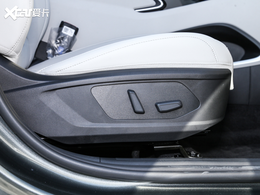 2022;L ;L 2.0L ӡŞ