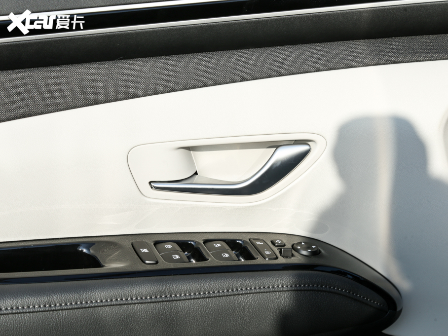 2022;L ;L 2.0L ӡŞ