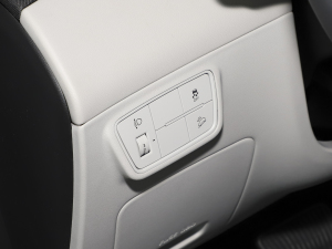 2022;L 2.0L ӡF п؅^