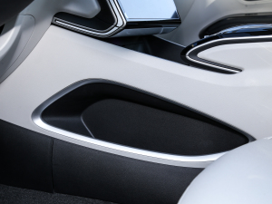 2022;L 2.0L (dng)Ş g