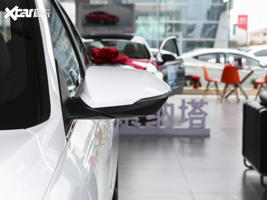 2022m 240TGDi DCT GLXӢ