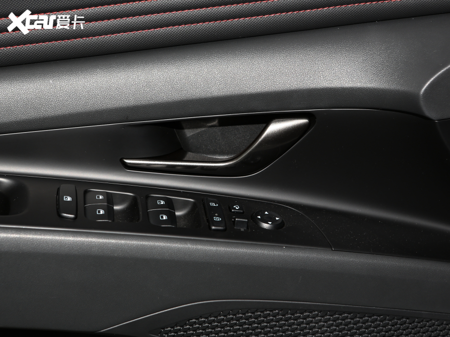 2022m 240TGDi DCT GLXӢ