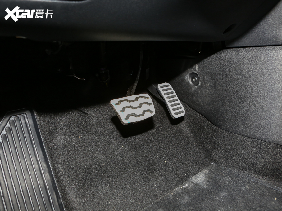 2022m 240TGDi DCT GLXӢ