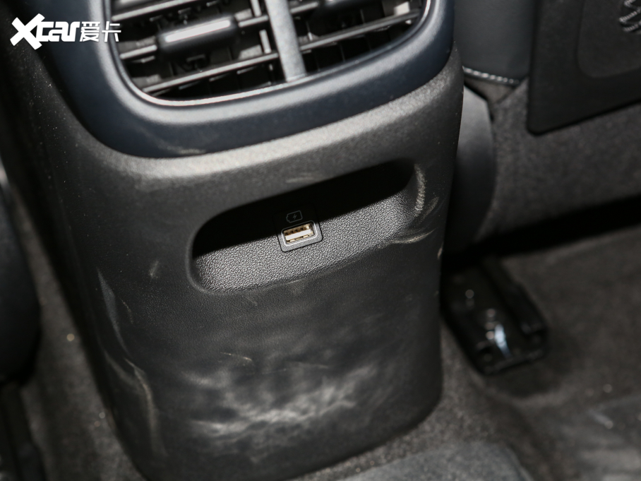 2022m 240TGDi DCT GLXӢ