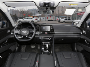 20221.5L CVT GLXӢ ȫ