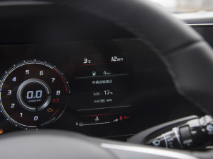 20221.5L CVT LUXF п؅^(q)